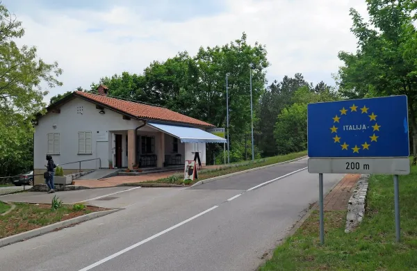 Za starega znanca policije je bila tokrat  usodna trgovina na 
nekdanjem mejnem prehodu Gorjansko.