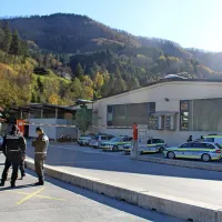 Sledijo izpodbojne tožbe
