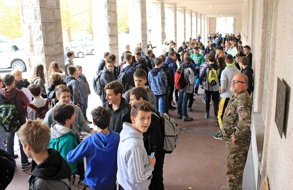 Osnovno&scaron;olci do koristnih informacij o poklicih