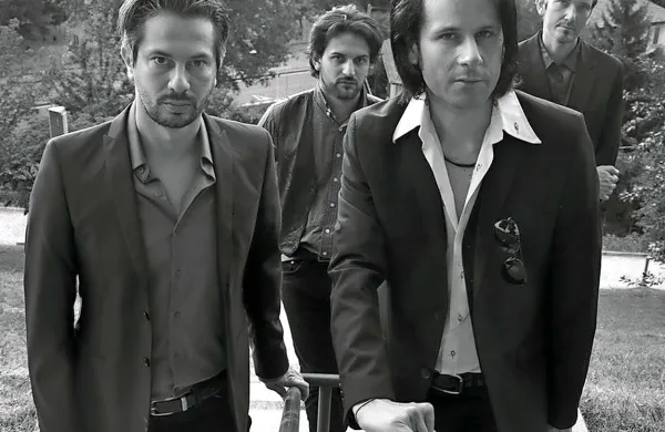The Three Blind Mice, doma v Milanu in Berlinu, prihajajo v 
bistriški MKNŽ.
