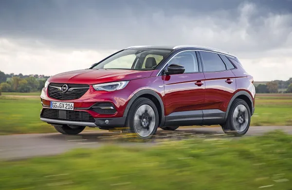 Opel grandland se bo spopadel tudi s kakšnimi hišnimi 
modeli.