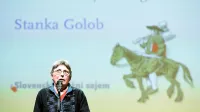 Na knjižnem sejmu, ki je letos v znamenju Martina Krpana, je 
Schwentnerjevo nagrado za življenjsko delo prejela  Stanka 
Golob iz Trubarjevega antikvariata v Ljubljani.