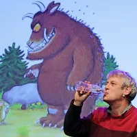 Ilustrator z Zverjascem 