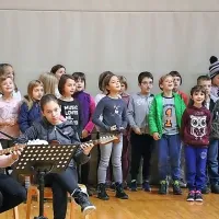 Martinov pohod z lučkami osvetlil vipavske ulice