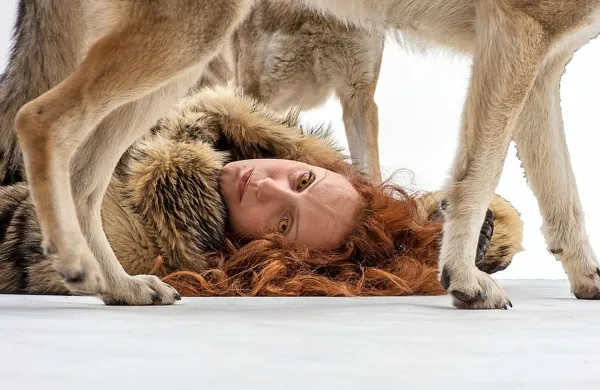 Maja Smrekar, letošnja dobitnica prestižne nagrade  na festivalu Ars Electronica v Linzu, se bo na Pixxelpointu predstavila s projektom K-9_topologija. 