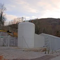 Ena pomembnejših naložb za zagotavljanje s predpisi skladne pitne vode v Posočju je bila obnova “Kajže”.  