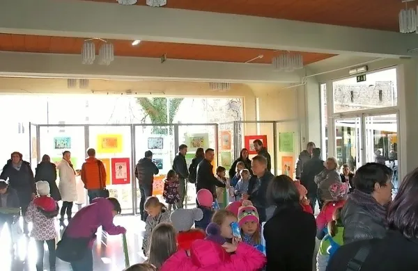 Učenci ustvarjali na temo varne poti v &scaron;olo