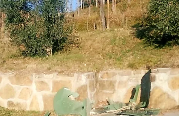 Po eksploziji v Vedrijanu od zabojnika ni ostalo nič.