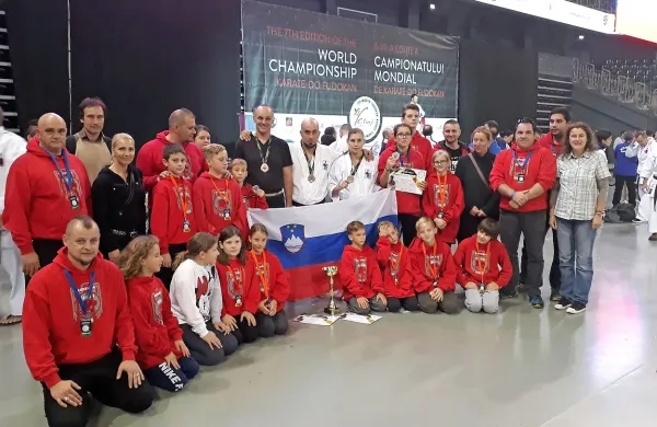 Slovenska reprezentanca je na nedavnem svetovnem prvenstvu osvojila pet odličij.