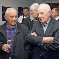 Dva protagonista filma in nekdanja zaposlena v Luki, Viktor 
Udovič in Bruno Korelič (z leve)