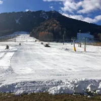 Kranjska gora je bila letos za smučanje pripravljena že v 
novembru.