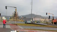 Še zadnje semaforizano križišče v Postojni med glavnima vpadnicama v mesto bo 
nadomestilo krožišče.