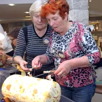 Ustvarjalni upokojenci v Delfinu (foto)