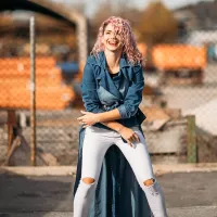 Lea Sirk: &ldquo;Od nekdaj sem glasbo zelo globoko čutila, je del mene, mojega življenja&rdquo;