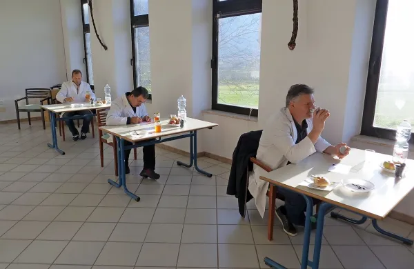 Malo meda, a odlične kakovosti
