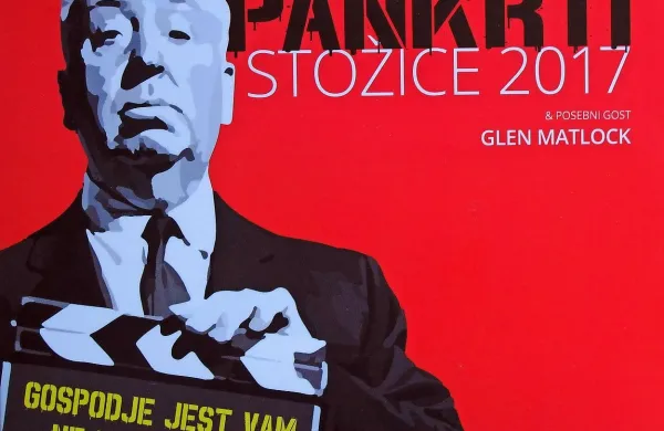 Na CD-ju je zbranih 21 pesmi s koncerta v Stožicah. 