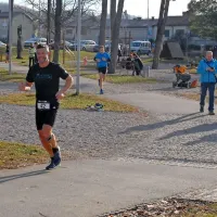 Dobrodelnih &scaron;est ur s 50 ekipami (foto)