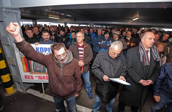 Zaposlene skrbi &ldquo;brutalen napad na Luko