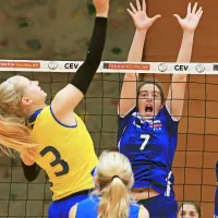 April: odbojkarica Nika Bavdaž (OK Gen-I Volley)