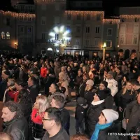 V Piranu v novo leto skočili z Isaacom Palmo in Big Foot Mamo