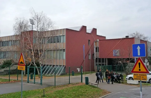 Program učne pomoči je bil do konca letošnjega leta 
namenjen dijakom vseh šol v okviru novogoriškega šolskega 
centra.