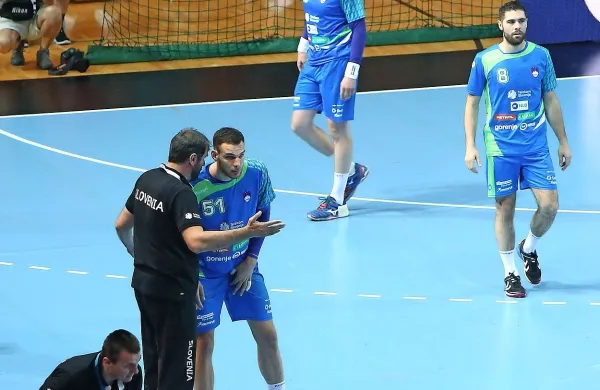 Slovenskim rokometa&scaron;em generalka pred odhodom v Zagreb