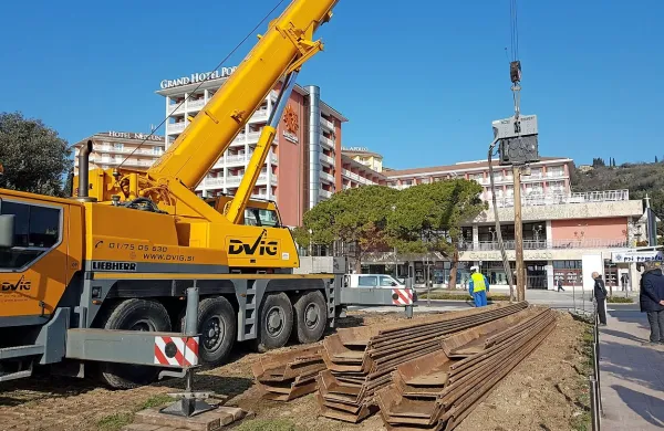 Gradbinci v sredi&scaron;ču Portoroža do konca aprila