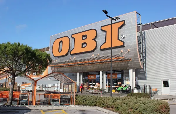 Zaposlenim v Obiju, ki so na svoj zelo slab položaj opozorili 
tudi javno, se morda le obeta zvišanje plač.