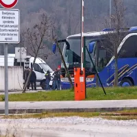 Mejni prehod Dragonja: mo&scaron;ki je trdil, da je na avtobusu bomba