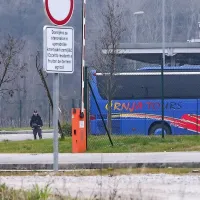 Mejni prehod Dragonja: mo&scaron;ki je trdil, da je na avtobusu bomba