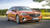 Insignia GSi nadaljuje uspešno zgodbo zmogljivih in privlačnih predhodnic.