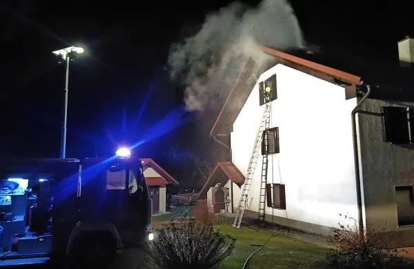 Ponoči zagorelo ostre&scaron;je hi&scaron;e