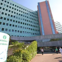 V zadnjih letih je Fikfakova že tretja direktorica, ki je predčasno odstopila s funkcije. 