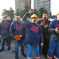 Sindikat žerjavistov preklical socialni mir