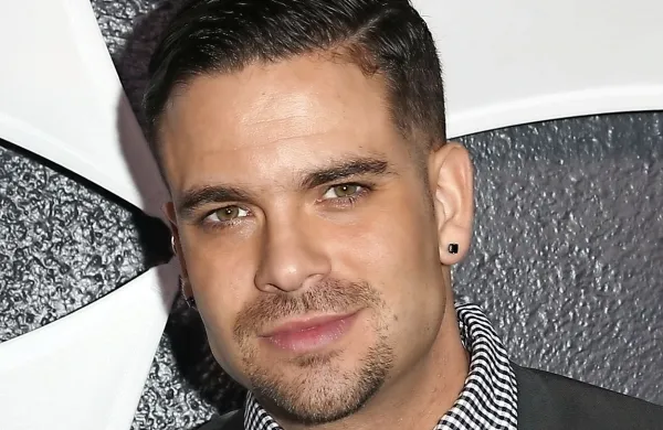 Umrl je Mark Salling.