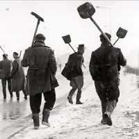 Sante Vittorio Malli: Ko sneg postane kruh, Milano, 1956

