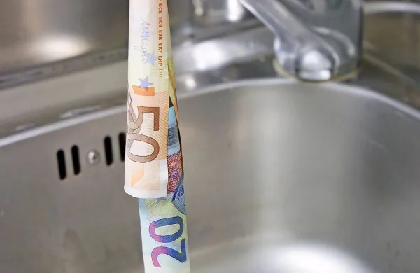 Prve položnice z nižjimi cenami bodo pošiljali od junija naprej. 

