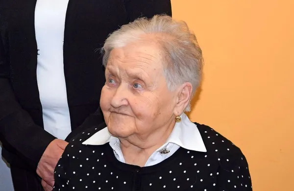 Neža Pavšič