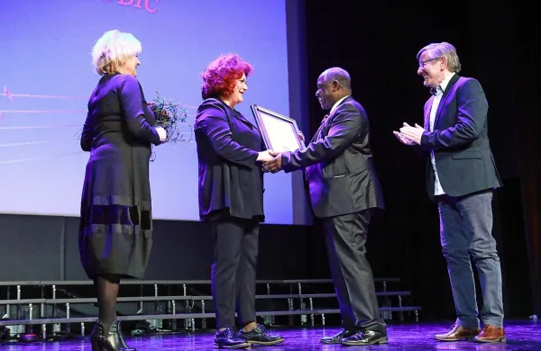 Tartinijeva nagrada slikarki Fulviji Zudič