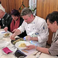 Komisija, ki je ocenjevala krodegine (z leve): Toni Gomišček, 
Milena Tavčar, Marino Furlan in Vesna Guštin.