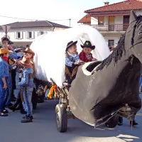 Več kot tisoč mask na pustni povorki v Ilirski Bistrici