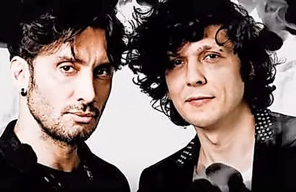 Zmagala sta Ermal Meta in Fabrizio Moro z družbeno angažirano 
pesmijo Non mi avete fatto niente.