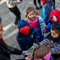 V domu upokojencev so pustovali tudi otroci in &scaron;tudentje