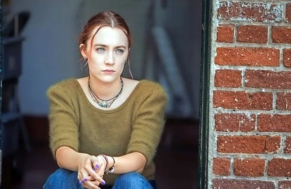Saoirse Ronan je v igri za oskarja za glavno žensko vlogo.