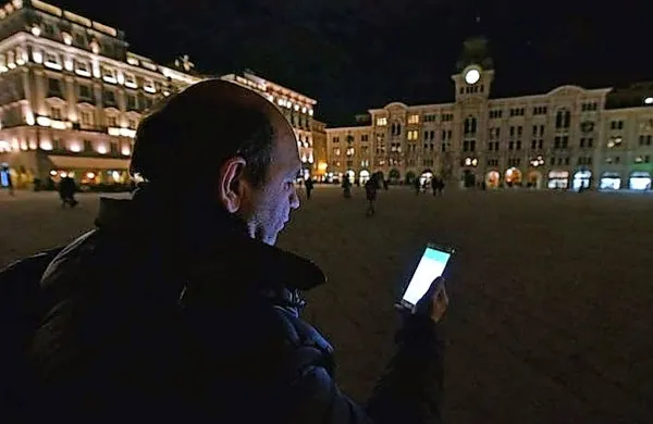 Tudi na Velikem trgu bo danes nekaj ur precej temno.