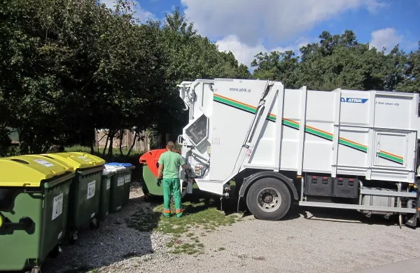 Občina Divača išče koncesionarja za odvoz odpadkov. Prijave 
podjetij zbirajo do 8. marca.