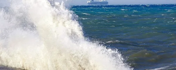 Nikogar&scaron;nje morje