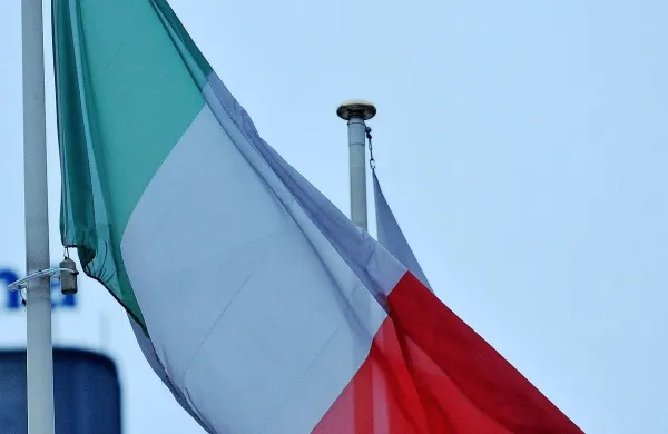 Italijani bodo jutri izbrali nov parlament.