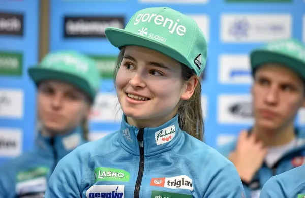 Nika Križnar