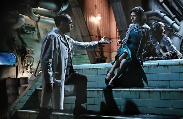 Film Guillerma del Tora Oblika vode je dobil oskarja za režijo, za 
izvirno glasbo in scenografijo ter za najboljši film. 